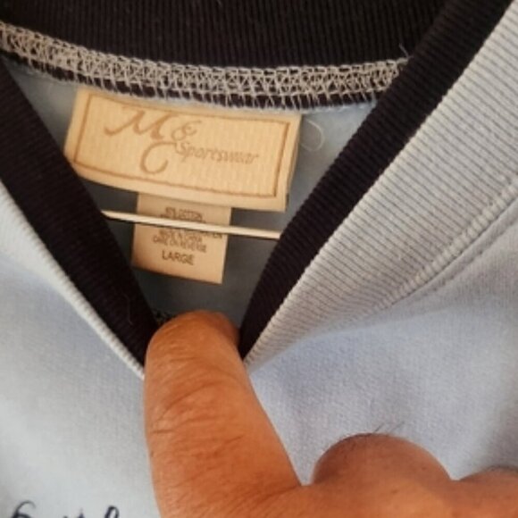 M&C Sportswear Best Loved Grandma Ever Sweatshirt. - Picture 4 of 4